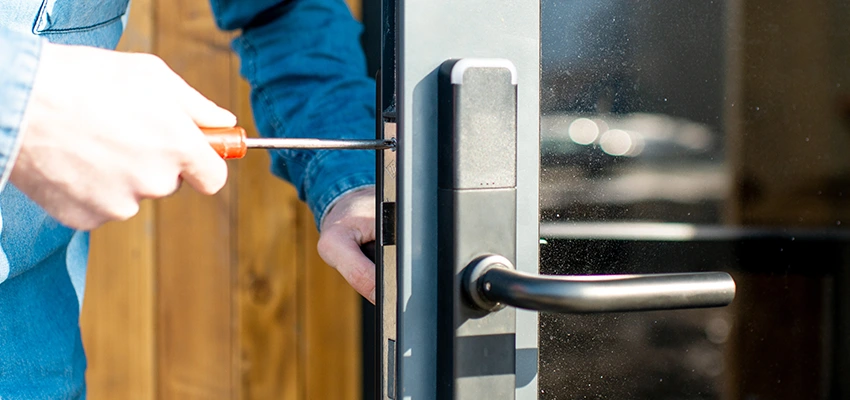 Aluminium Door Lock Replacement in Oxnard, California